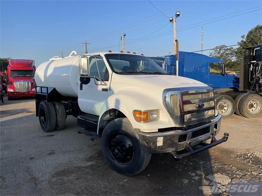 Ford F750 Tank Trucks
