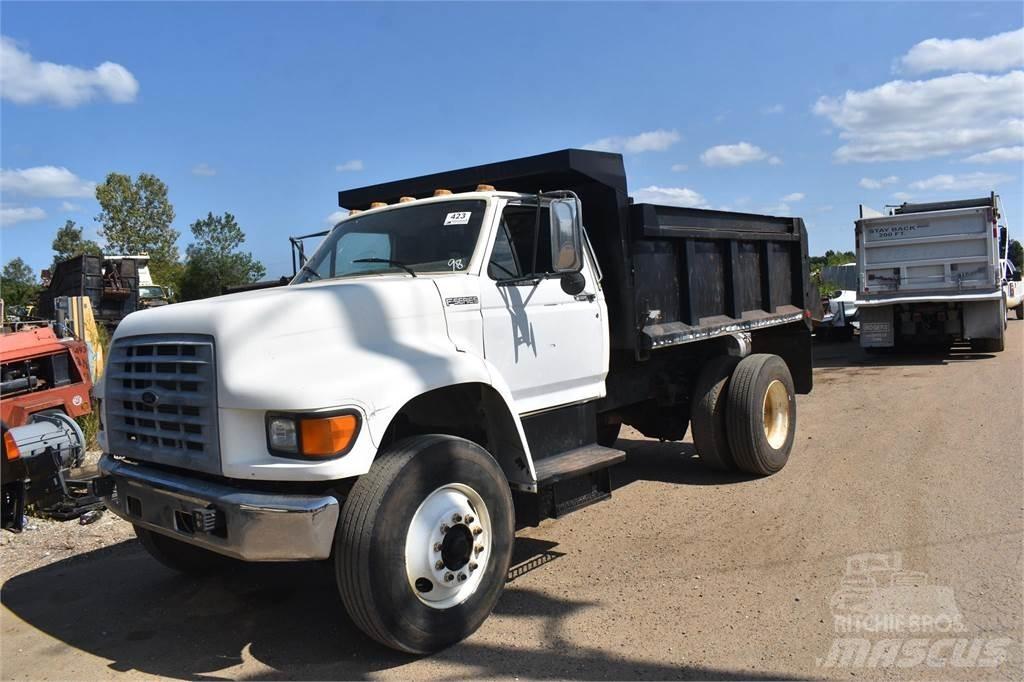 Ford F800 Dump Trucks