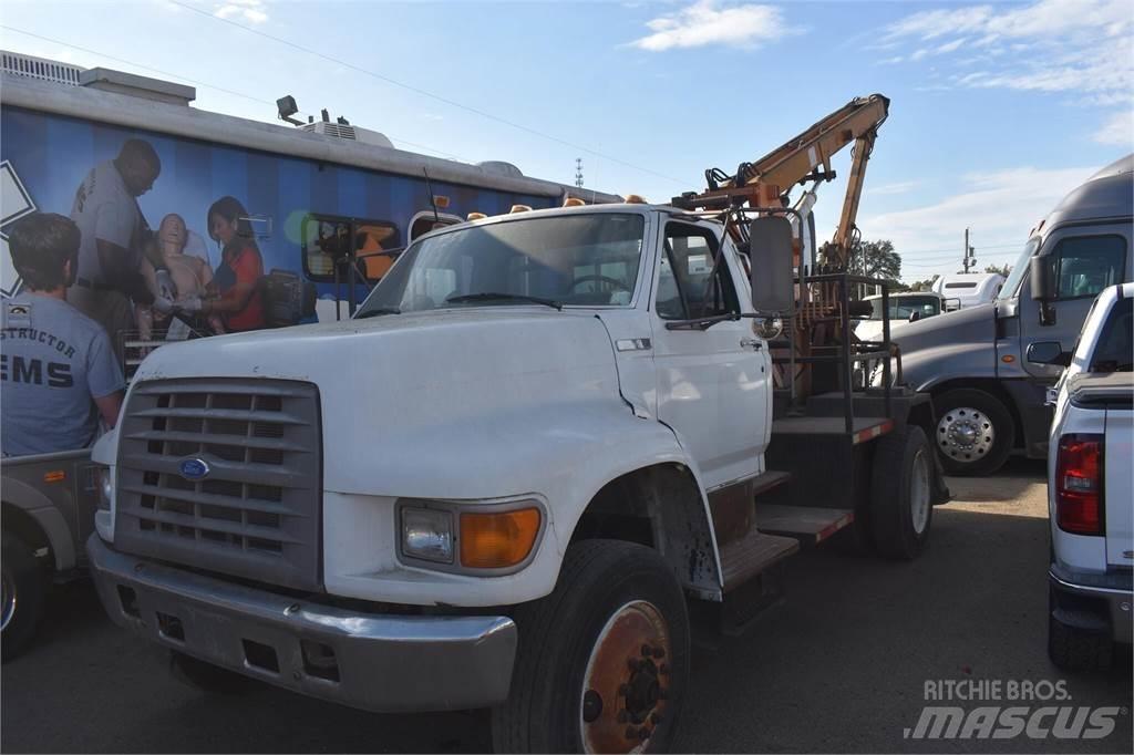 Ford F800 Boom / Crane / Bucket Trucks