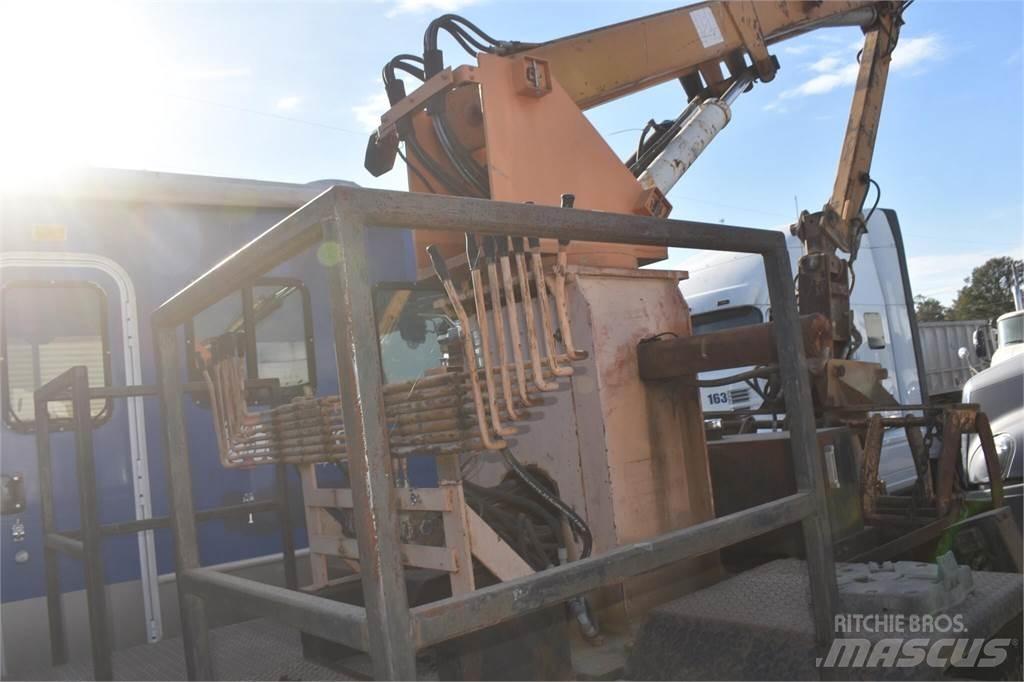 Ford F800 Boom / Crane / Bucket Trucks