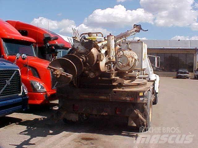 Ford F800 Work Trucks / Municipal