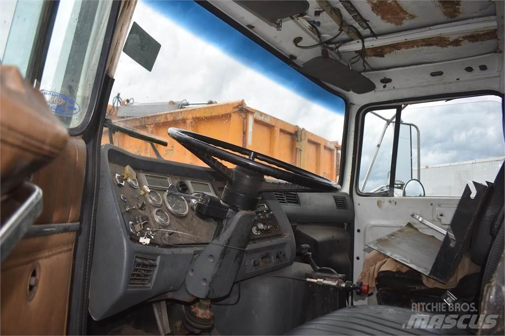 Ford L8000 Boom / Crane / Bucket Trucks