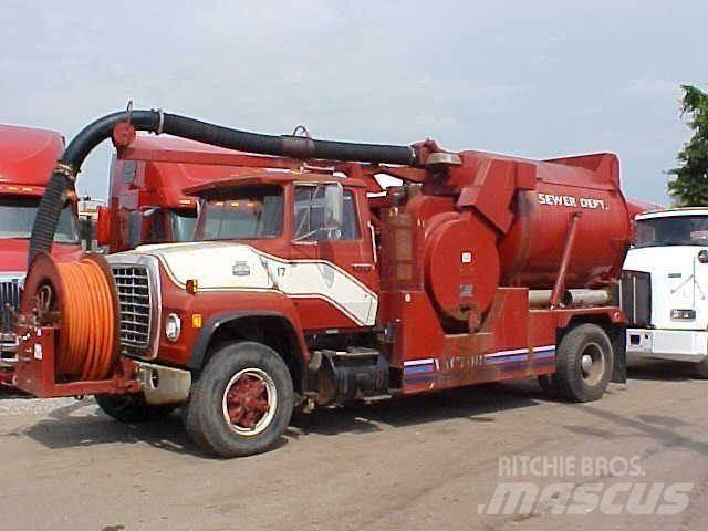 Ford L8000 Tank Trucks