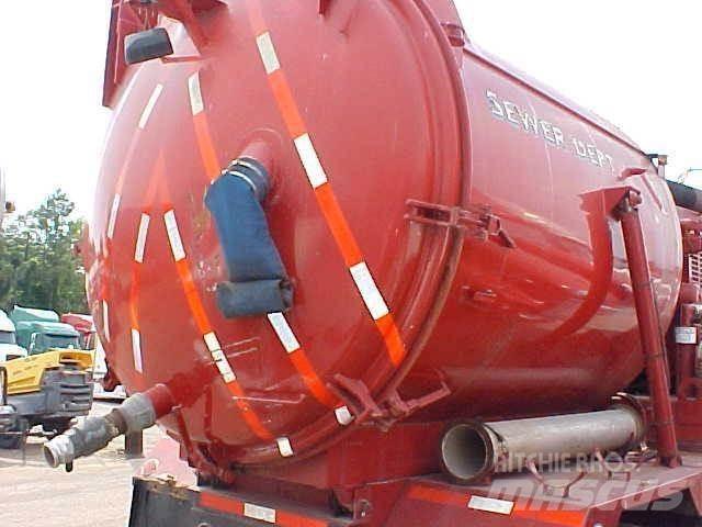 Ford L8000 Tank Trucks