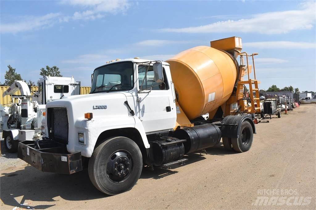 Ford LN7000 Concrete Trucks