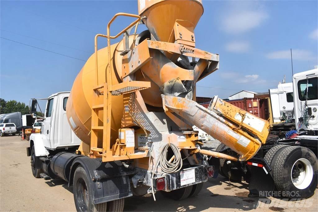 Ford LN7000 Concrete Trucks
