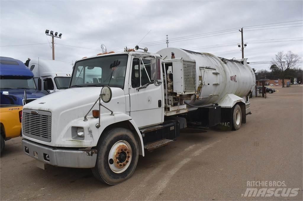 Freightliner FL70 Tank Trucks