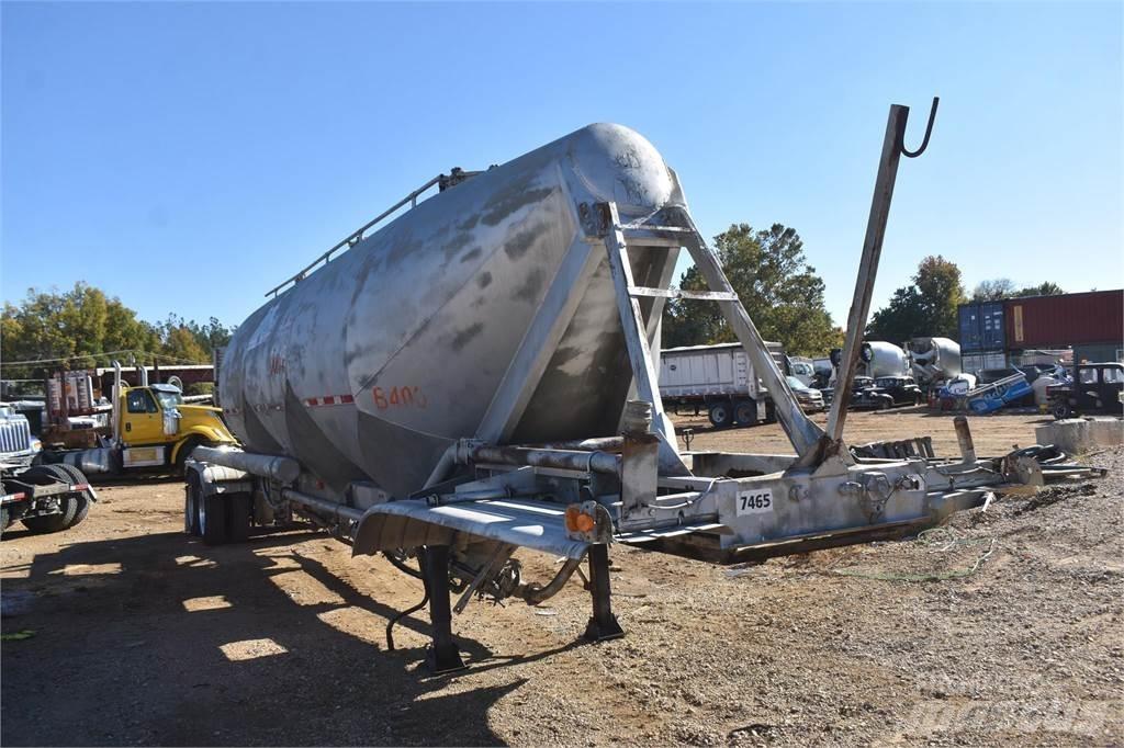 Fruehauf  Tank Trailers