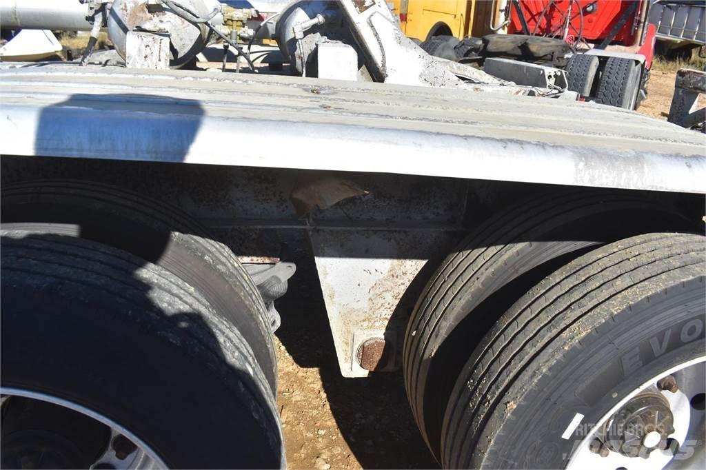 Fruehauf  Tank Trailers