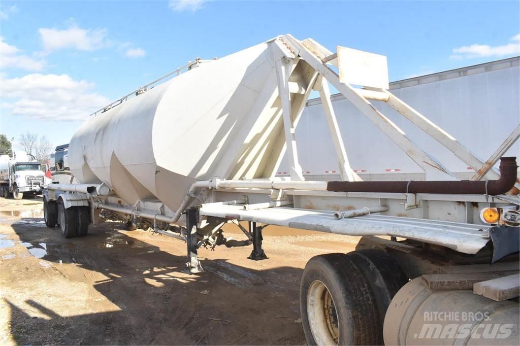 Fruehauf  Tank Trailers