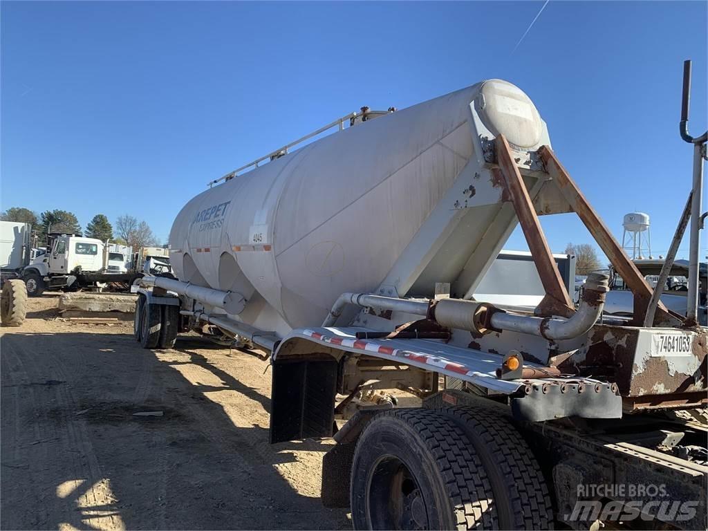Fruehauf  Tank Trailers