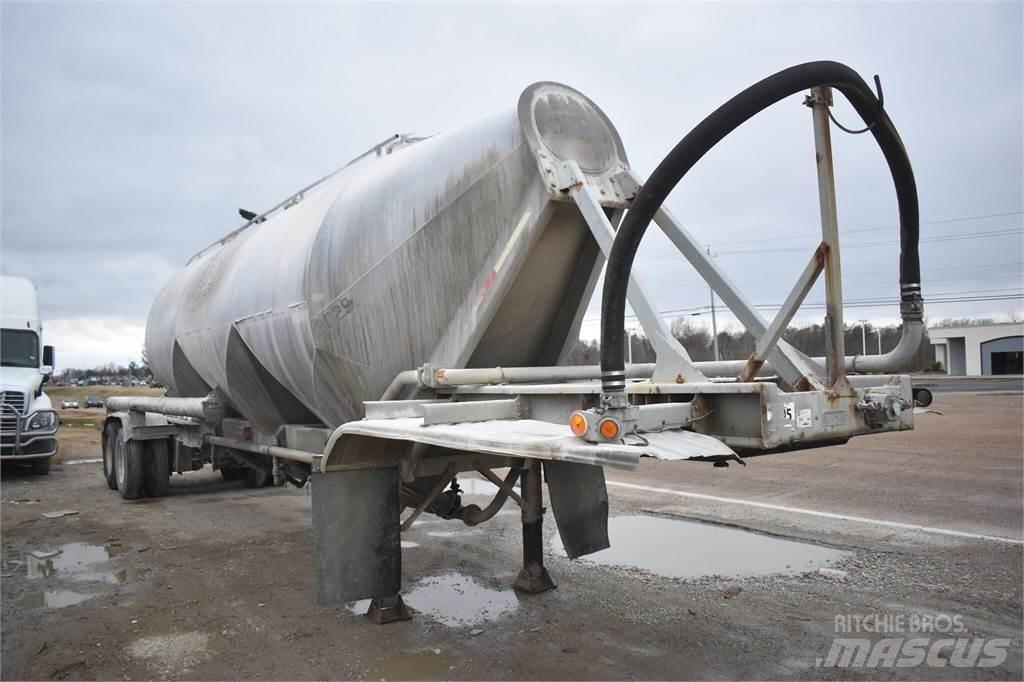 Fruehauf  Tank Trailers