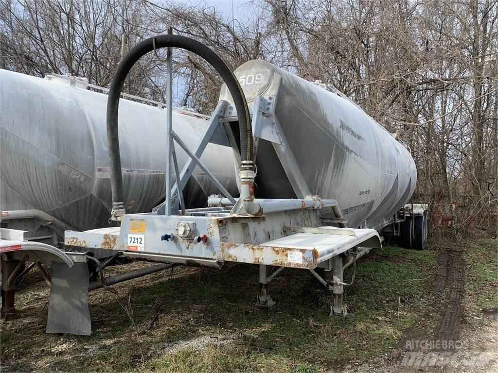 Fruehauf  Tank Trailers
