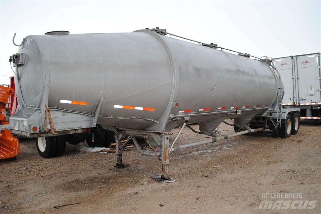 Fruehauf  Tank Trailers