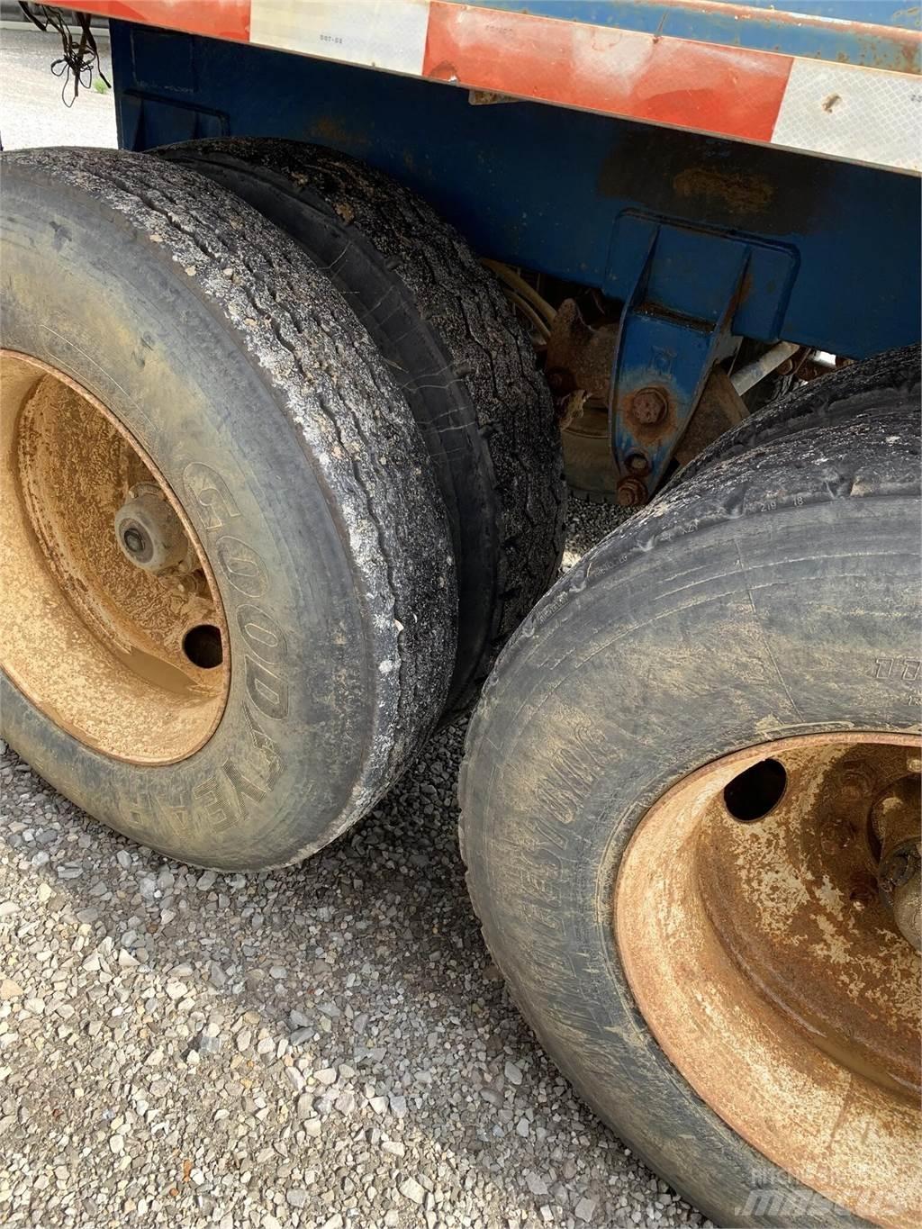  GAYLEAN Tank Trailers