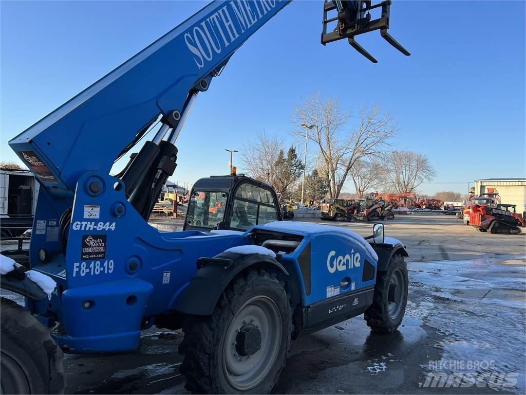 Genie GTH844 Telescopic Handlers