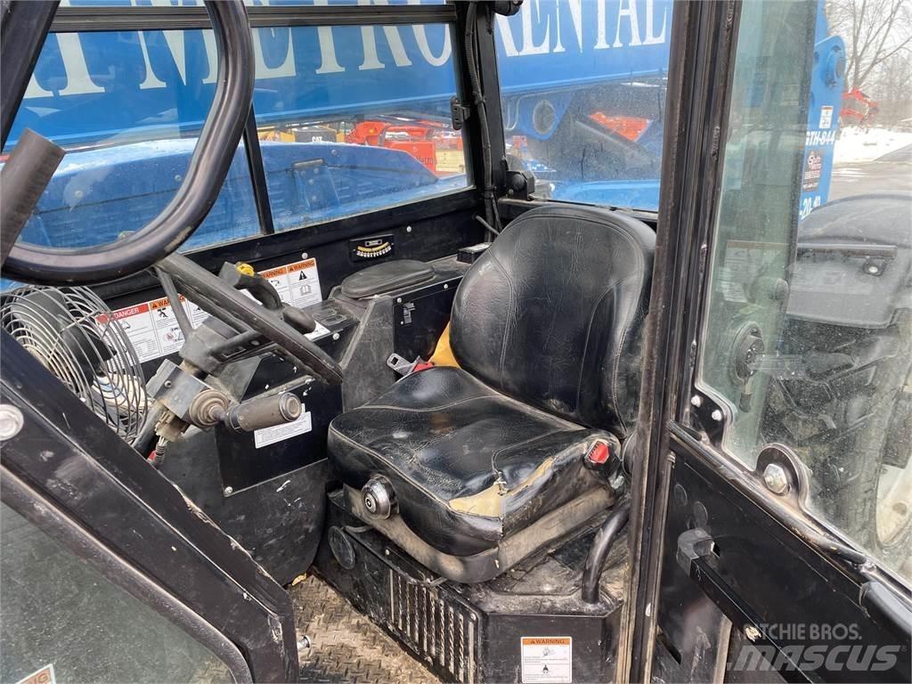 Genie GTH844 Telescopic Handlers