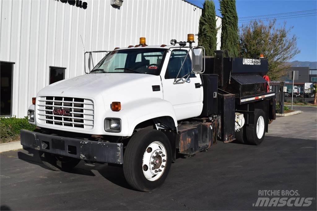 GMC TOPKICK C6500 Concrete Trucks