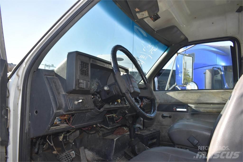 GMC TOPKICK C8500 Tank Trucks
