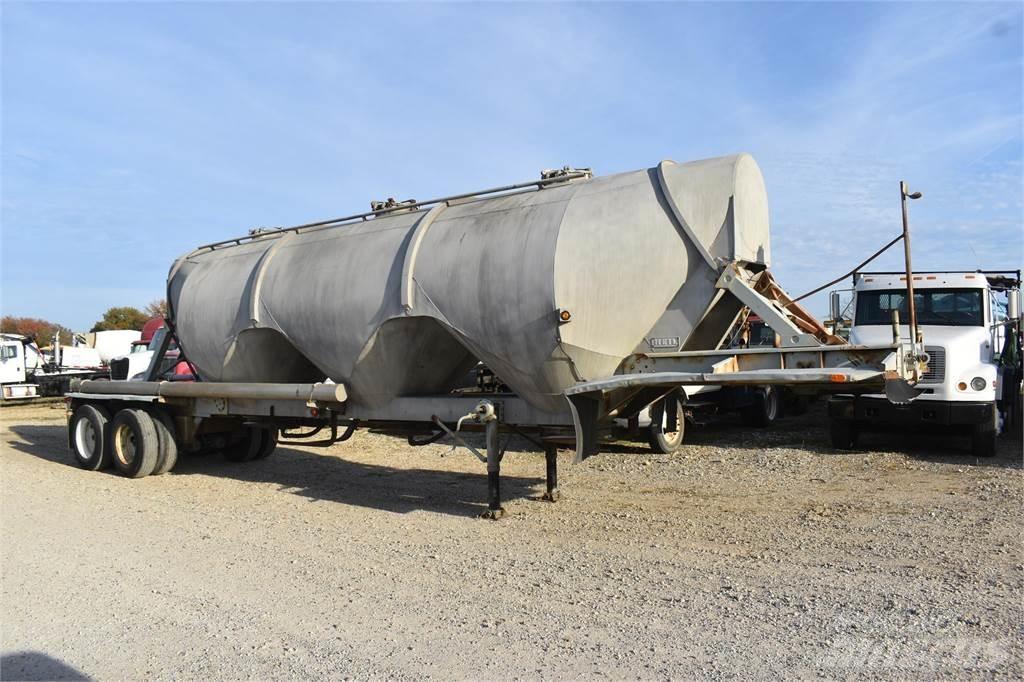 Heil  Tank Trailers