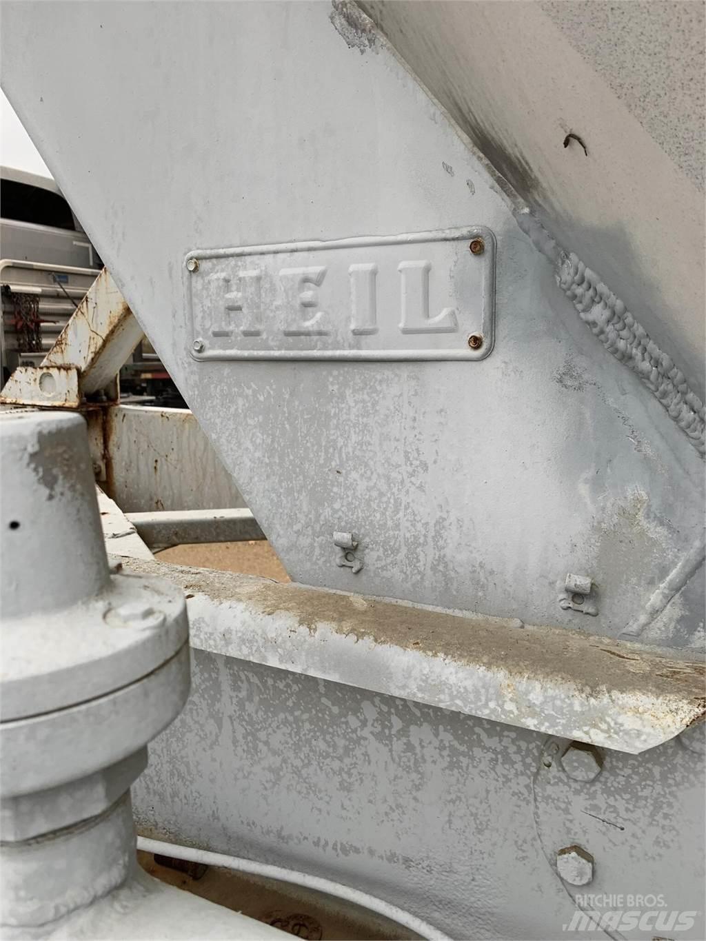 Heil  Tank Trailers