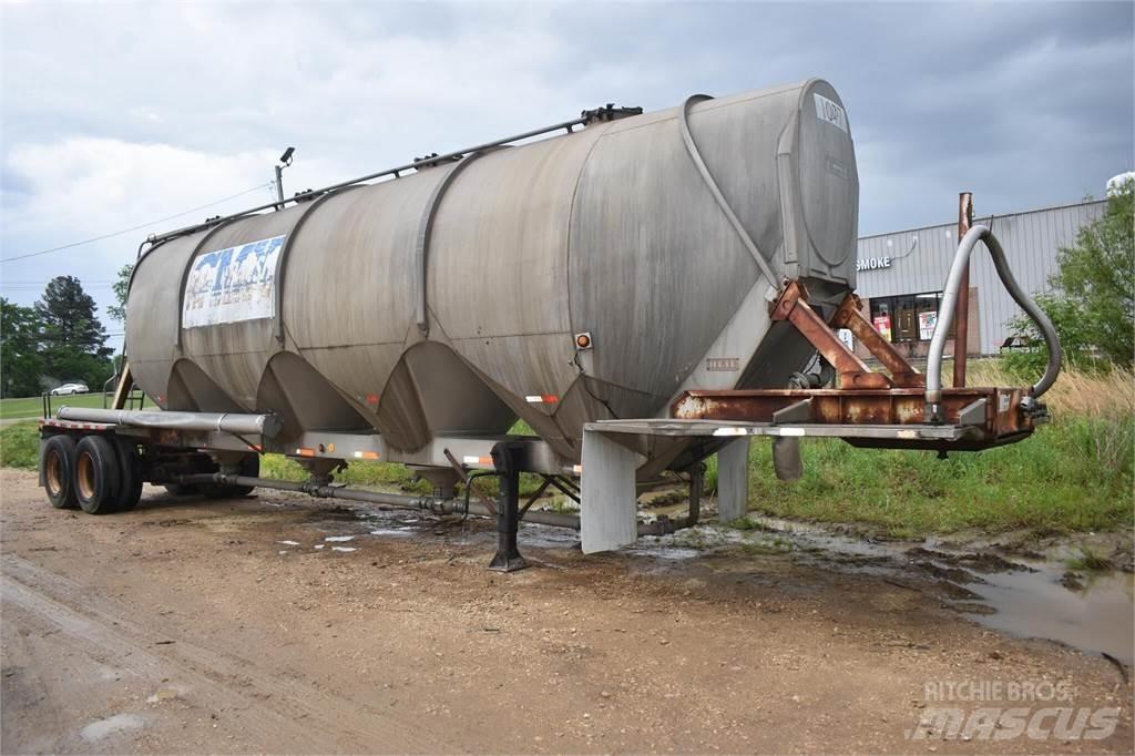 Heil  Tank Trailers