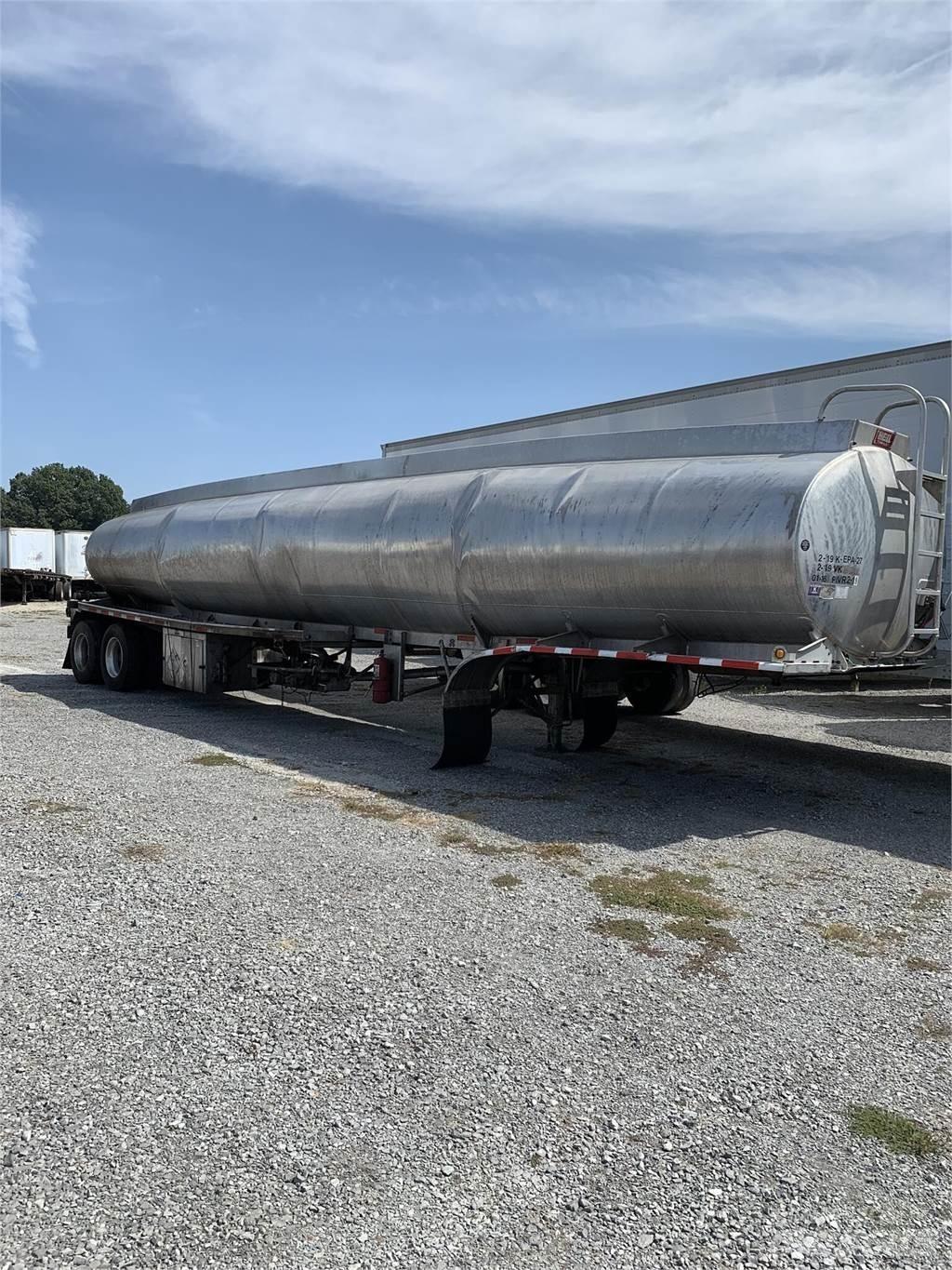 Heil  Tank Trailers