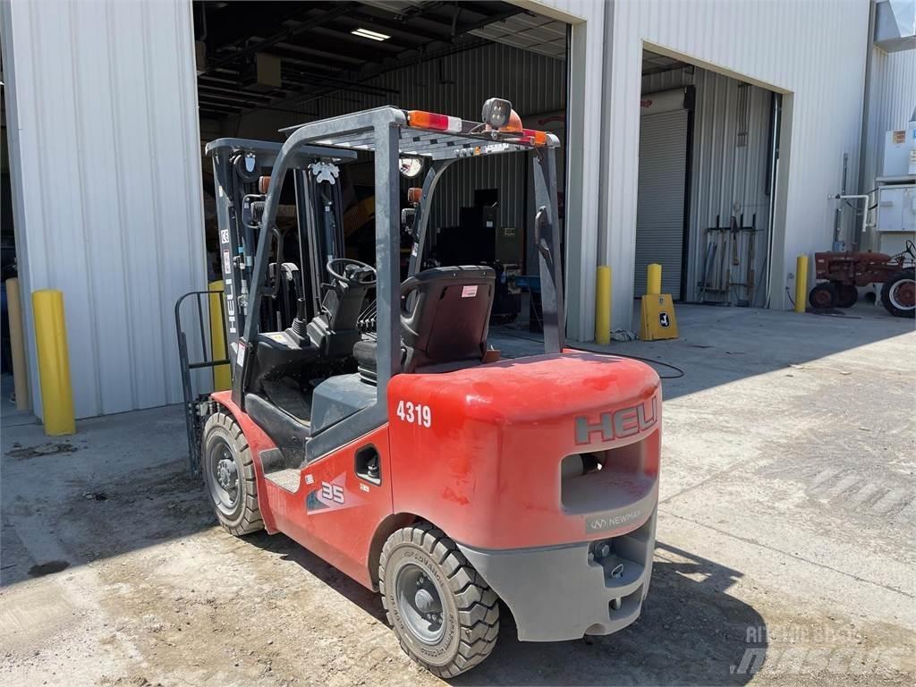 Heli CPCD35 Misc Forklifts