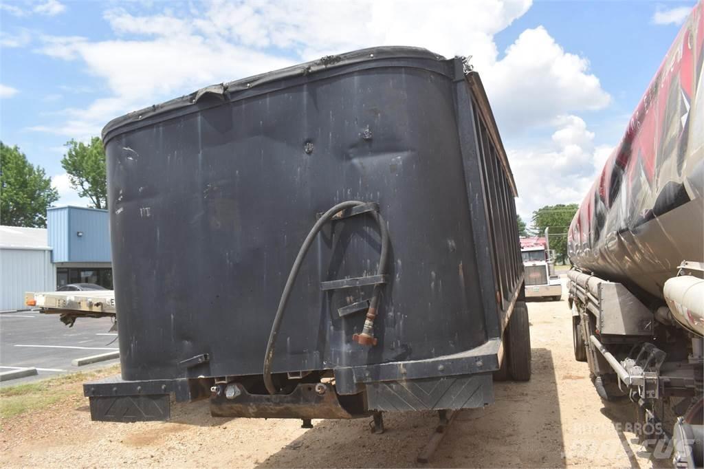 Hilbilt  Dump Trailers