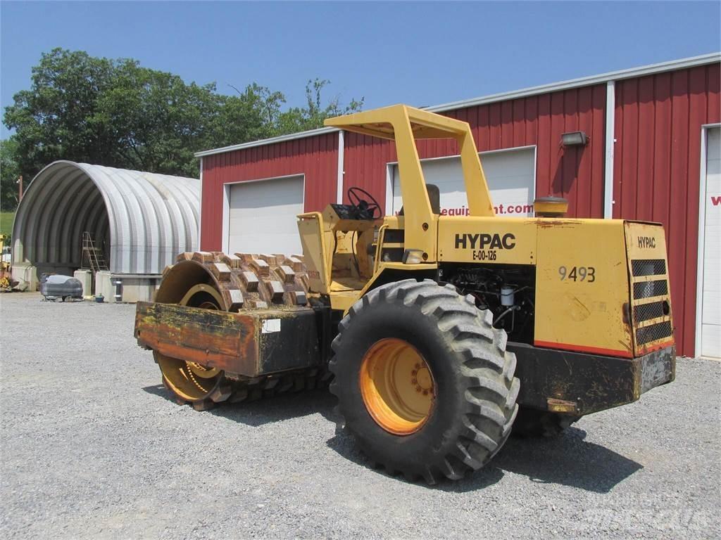 Hypac C852B Landfill compactors