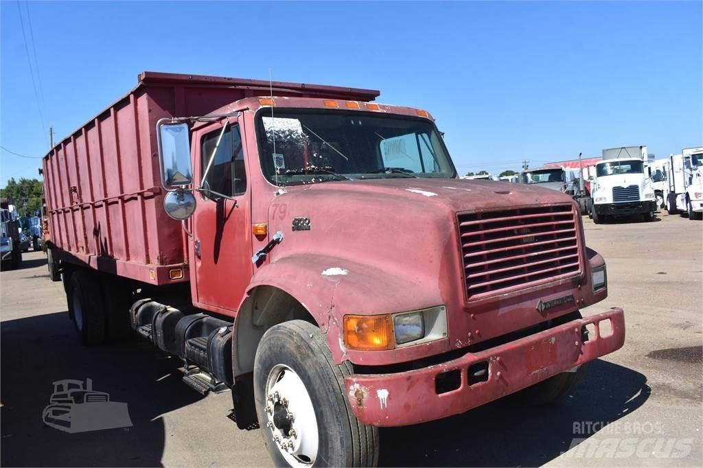 International 4700 Dump Trucks
