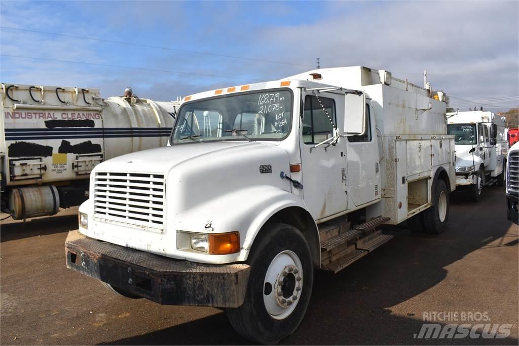 International 4700 Work Trucks / Municipal