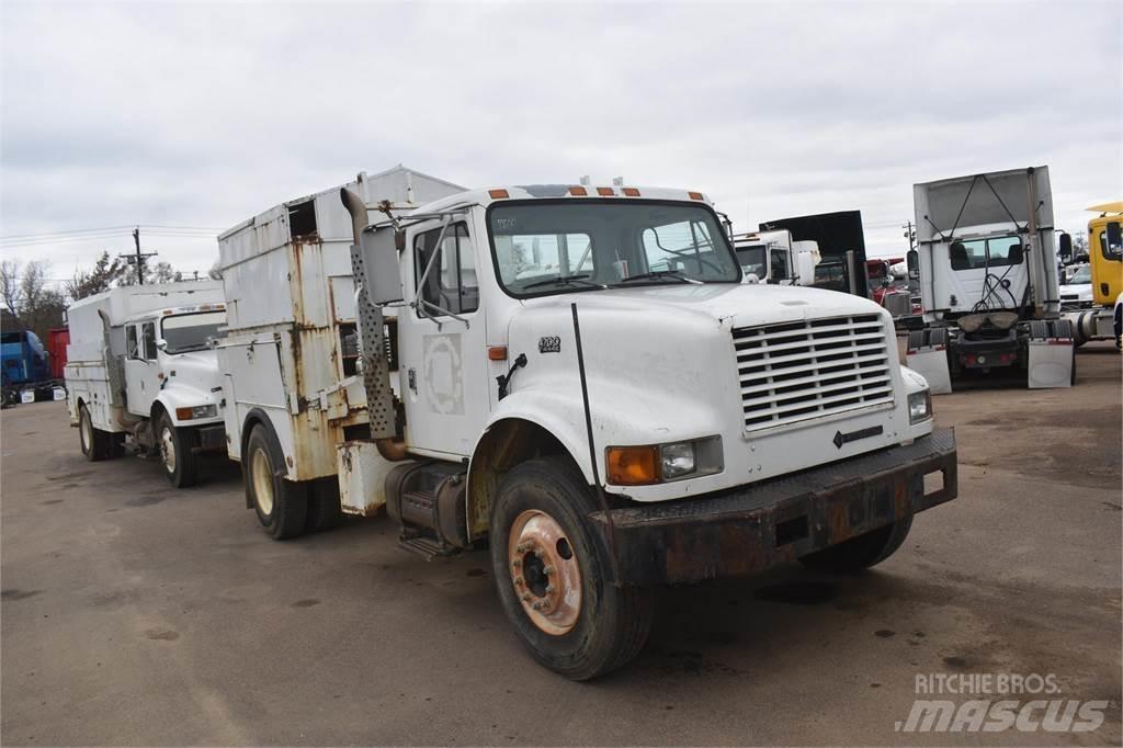 International 4700 Work Trucks / Municipal