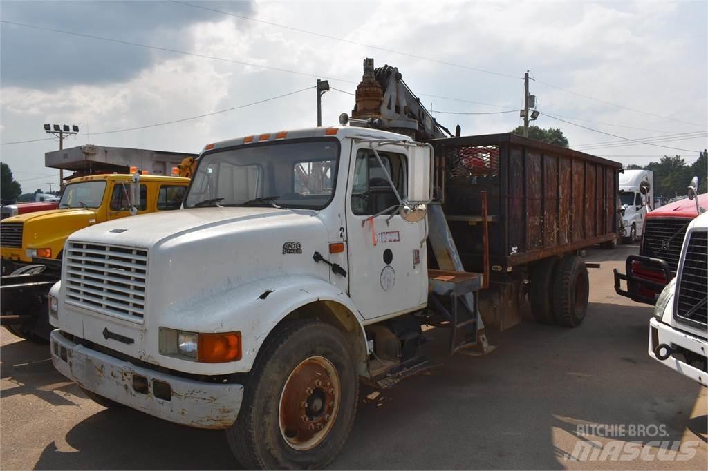 International 4900 Boom / Crane / Bucket Trucks
