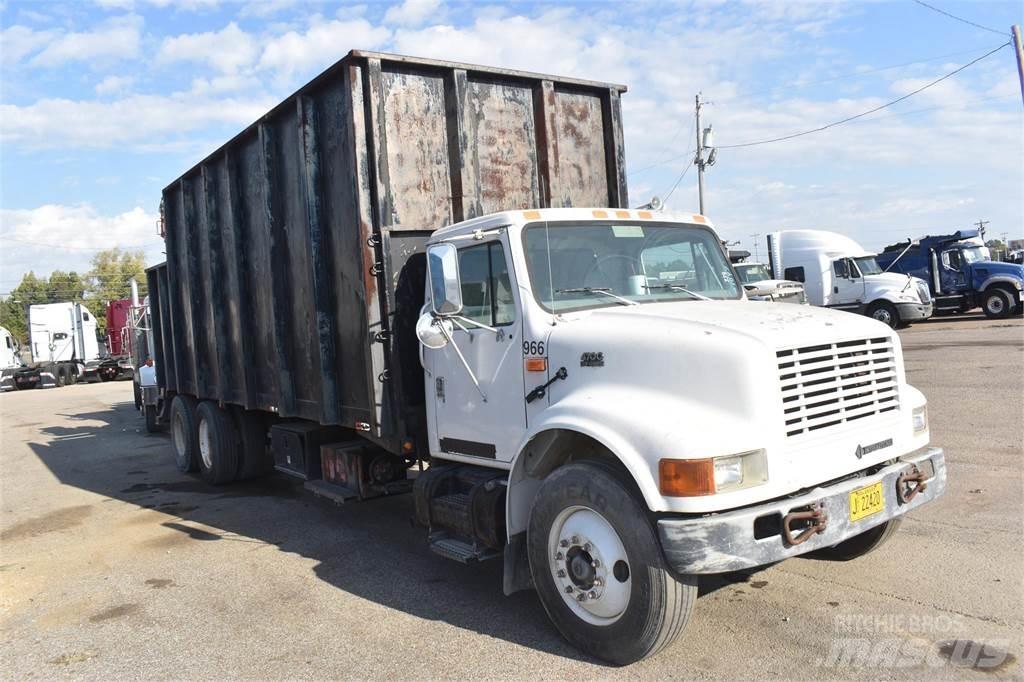 International 4900 Boom / Crane / Bucket Trucks