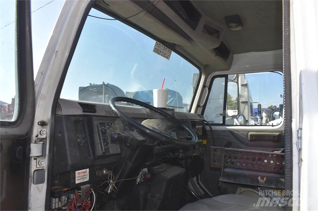 International 4900 Boom / Crane / Bucket Trucks