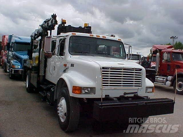 International 4900 Work Trucks / Municipal