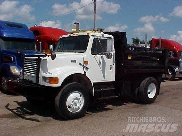 International 4900 Dump Trucks