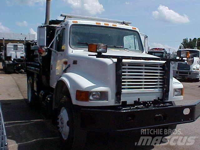International 4900 Dump Trucks