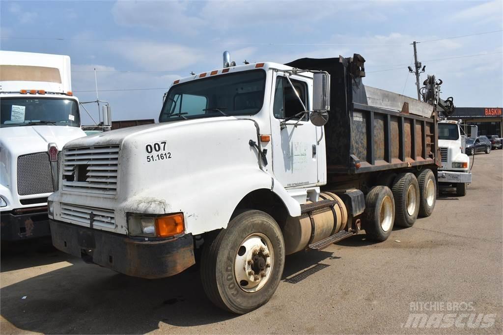 International 8200 Dump Trucks