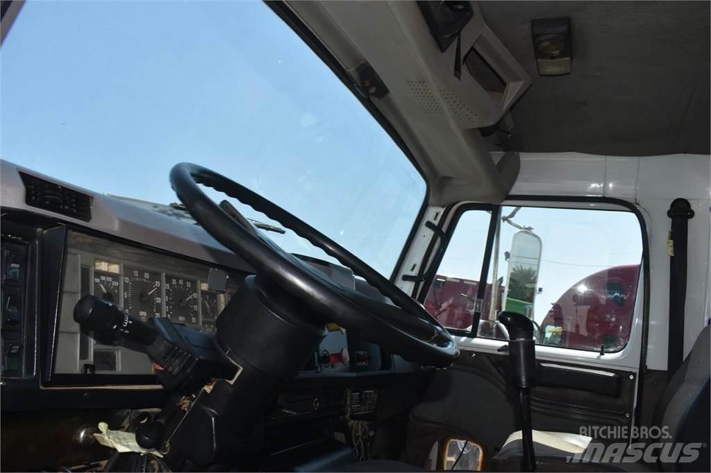 International 8200 Dump Trucks