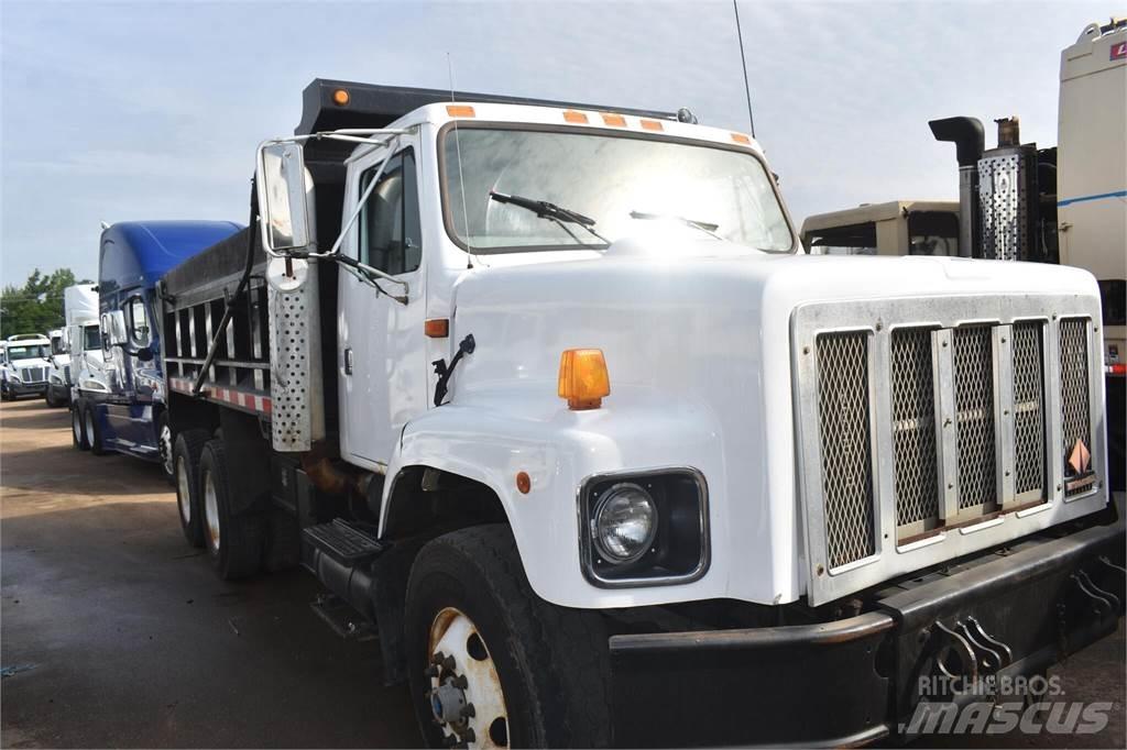 International S2600 Dump Trucks