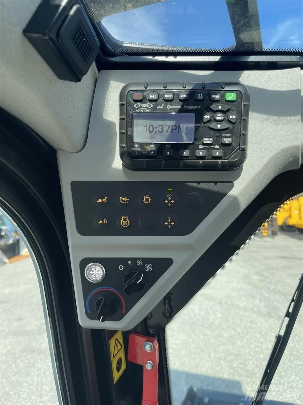 JCB 270 Skid Steer Loaders
