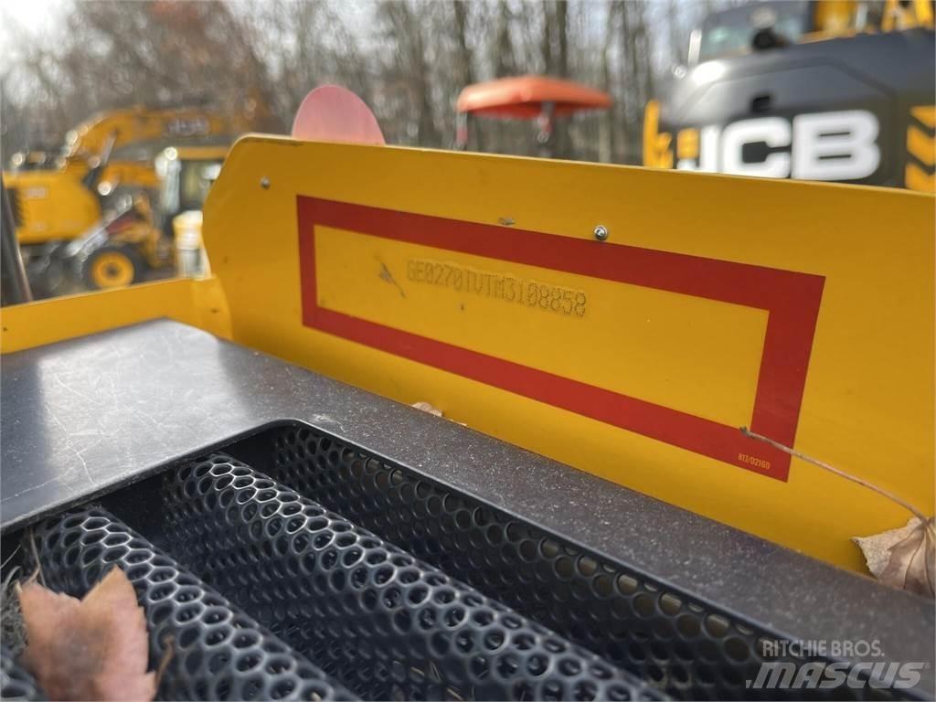 JCB 270T Skid Steer Loaders