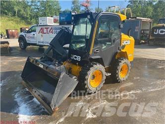 JCB 300 Skid Steer Loaders