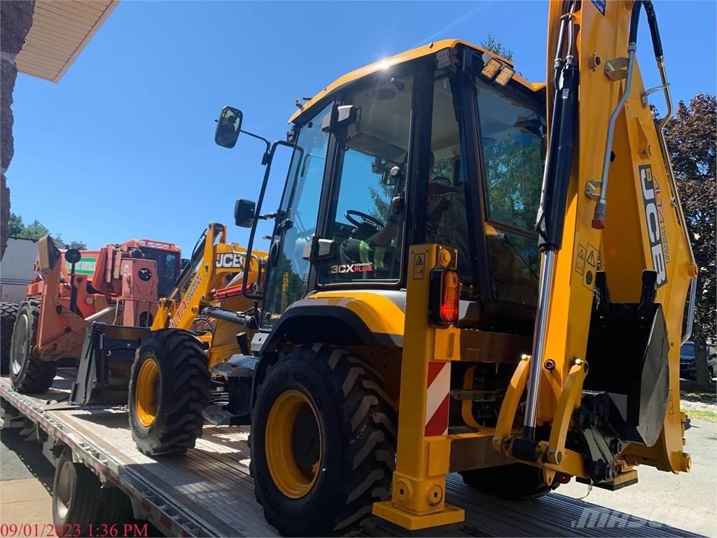 JCB 3CX Backhoe Loaders
