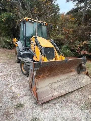 JCB 3CX Backhoe Loaders