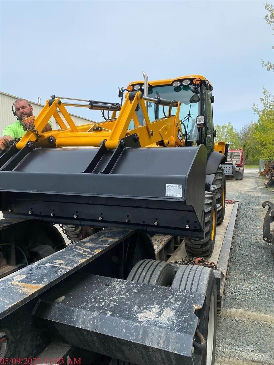 JCB 3CX14 Backhoe Loaders