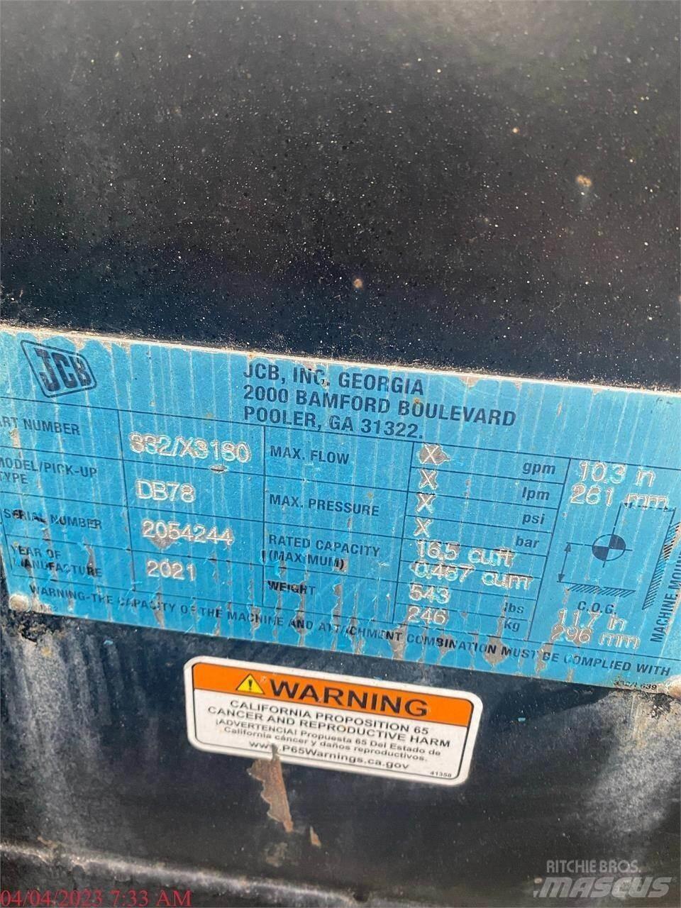 JCB 3TS-8W Skid Steer Loaders