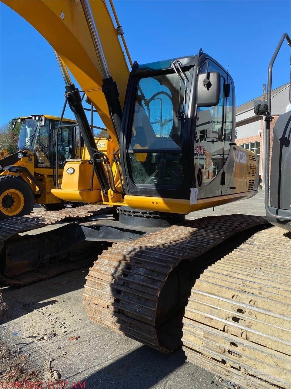 JCB JS220 Crawler Excavators